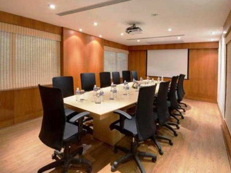 Halcyon Hotel Residences Koramangala - העיר בנגלור מראה חיצוני תמונה
